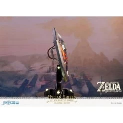 Legend Of Zelda: Breath Of The Wild - Hylian Shield - Collectors Edition With Led Stand [Nintendo] -Anime Heroes Tienda legend of zelda breath of the wild hylian shield standard edition ver nintendo 1 23