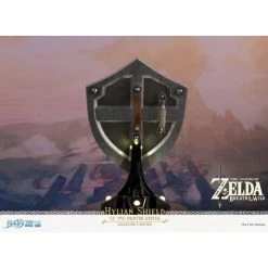 Legend Of Zelda: Breath Of The Wild - Hylian Shield - Collectors Edition With Led Stand [Nintendo] -Anime Heroes Tienda legend of zelda breath of the wild hylian shield standard edition ver nintendo 1 25