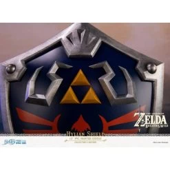 Legend Of Zelda: Breath Of The Wild - Hylian Shield - Collectors Edition With Led Stand [Nintendo] -Anime Heroes Tienda legend of zelda breath of the wild hylian shield standard edition ver nintendo 1 39