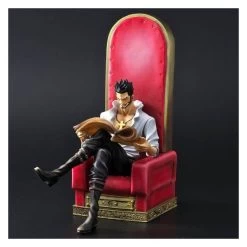 One Piece - Dracule Mihawk Premium Bandai Limited [One Piece Archive Collection]