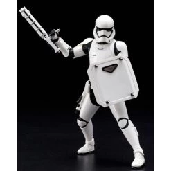 Kotobukiya Star Wars: The Force Awakens: First Order Stormtrooper FN-2199 [ARTFX+]