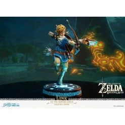 GOOD SMILE COMPANY The Legend Of Zelda: Breath Of The Wild - Link 10 Inch Collector With Led Stand [First 4 Figure] -Anime Heroes Tienda the legend of zelda breath of the wild link 10 inch collector first 4 figure 1 10