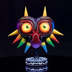 The Legend Of Zelda Majora's Mask / Majora's Mask PVC Mask Collector's Edition With Led Stand - Reissue [Mame Gyorai] -Anime Heroes Tienda the legend of zelda majora s mask majora s mask pvc mask collector s edition mame gyorai 1 9
